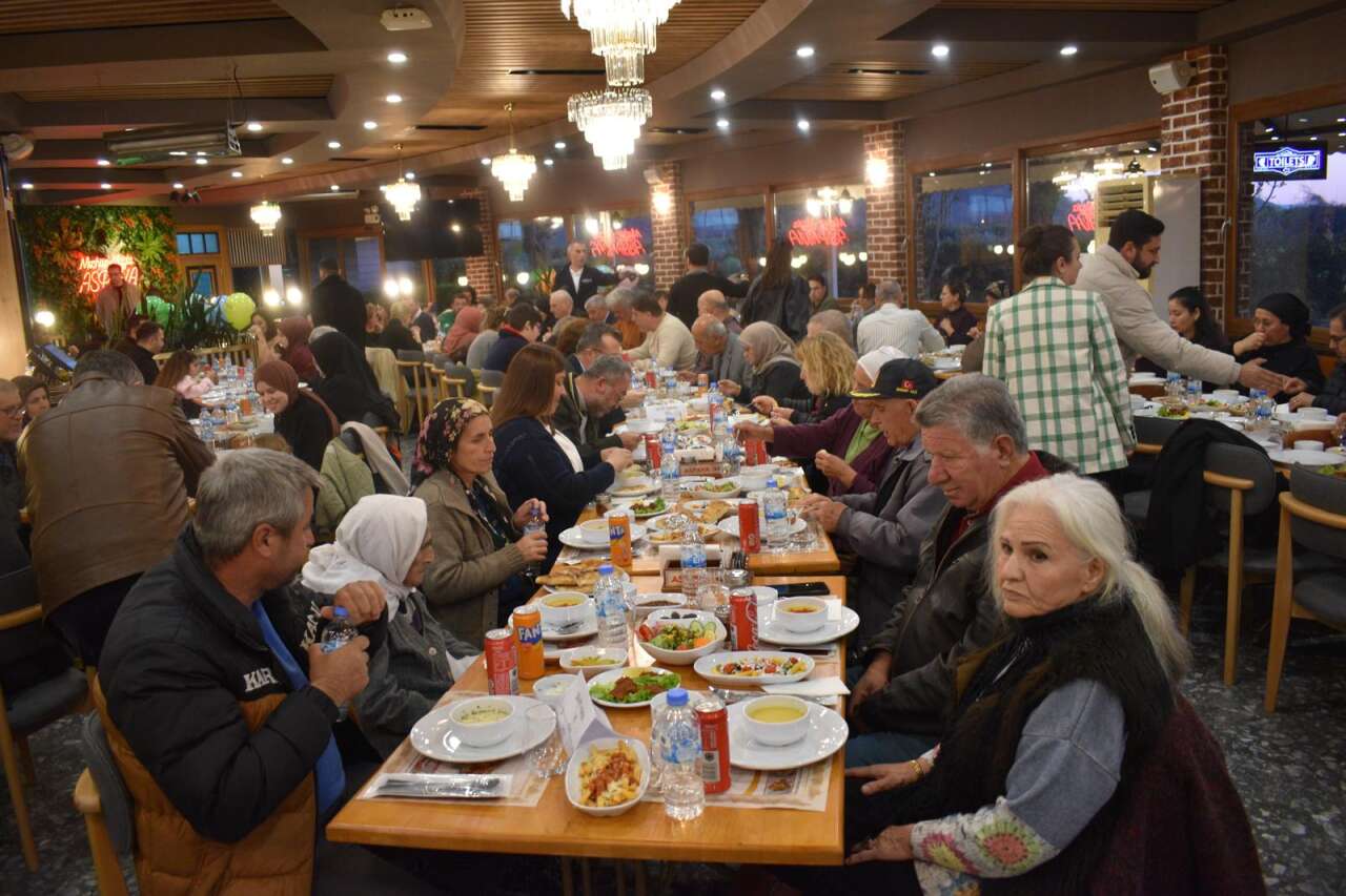 Dalaman’da Şehit Aileleri ve Gaziler Onuruna İftar Programı Düzenlendi 4